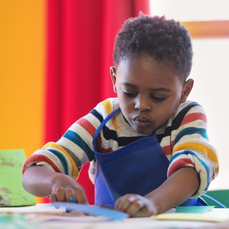 Juegos de manualidades para niños fáciles de hacer en casa